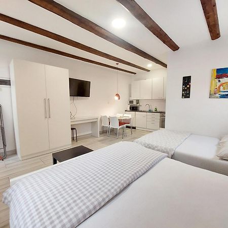 Home Away From Home - Apartment Ilica Zagreb Exterior foto